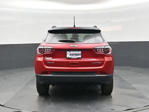 Red Hot Pearlcoat 2026 Jeep Compass Limited