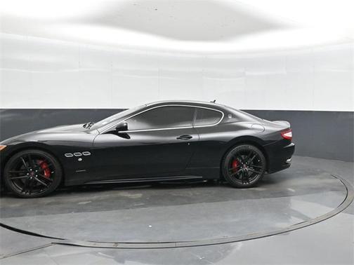 2012 Maserati GranTurismo S Auto