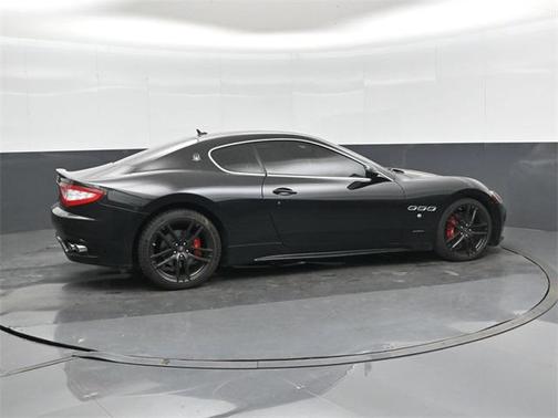 2012 Maserati GranTurismo S Auto