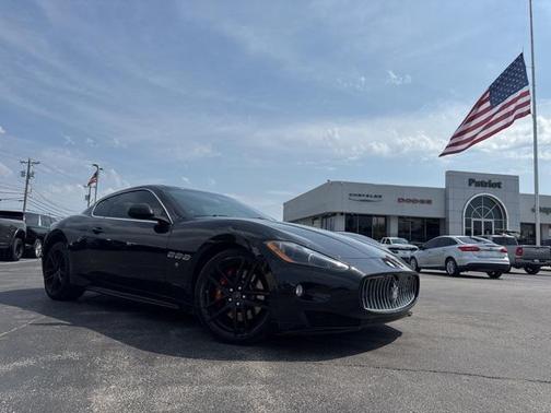 2012 Maserati GranTurismo S Auto