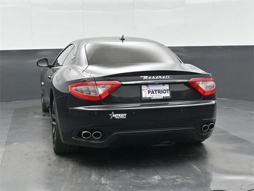 2012 Maserati GranTurismo S Auto
