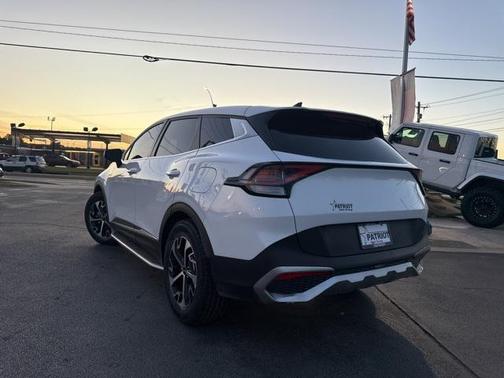 2023 Kia Sportage EX