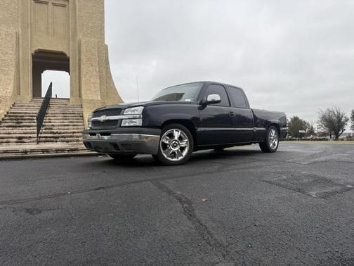 2005 Chevrolet Silverado 1500 W/T