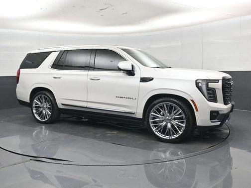 White Frost Tricoat 2025 GMC Yukon Denali Ultimate