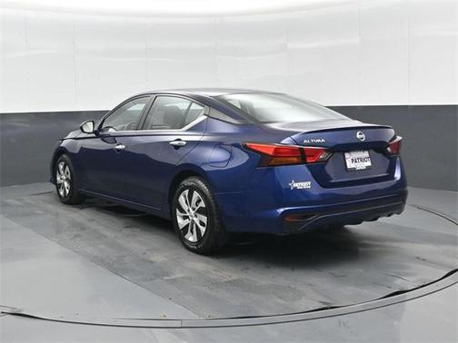 2022 Nissan Altima S FWD