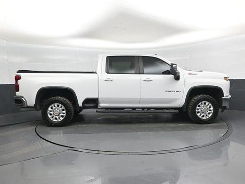Summit White 2023 Chevrolet Silverado 2500 LT