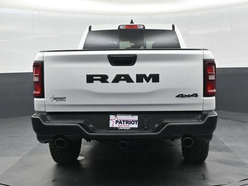 Bright White Clearcoat 2026 RAM 1500 Warlock Crew Cab 4x4 5'7' Box