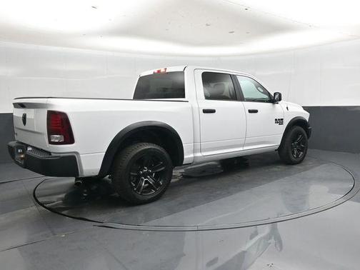 Bright White Clearcoat 2024 RAM 1500 Classic Warlock Crew Cab 4x2 5'7' Box