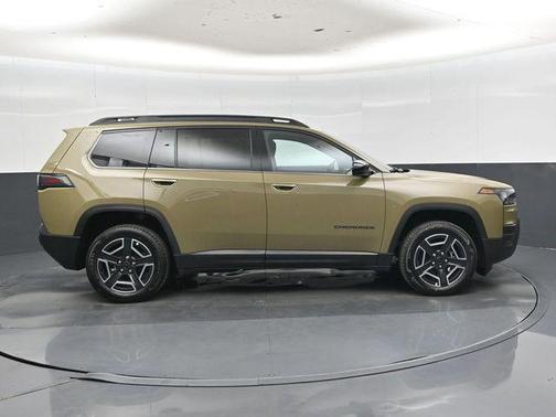 '41 2026 Jeep Cherokee Laredo 4x4