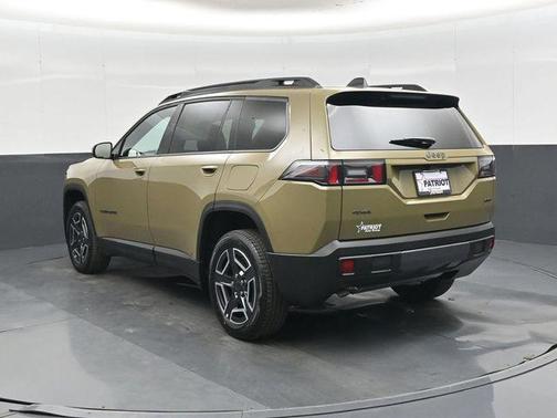 '41 2026 Jeep Cherokee Laredo 4x4