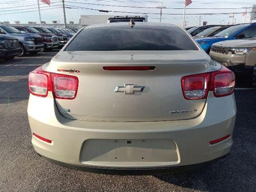 Champagne Silver Metallic 2015 Chevrolet Malibu 1LS