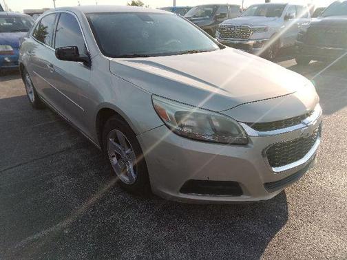 Champagne Silver Metallic 2015 Chevrolet Malibu 1LS