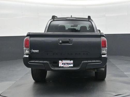 Magnetic Gray Metallic 2018 Toyota Tacoma SR