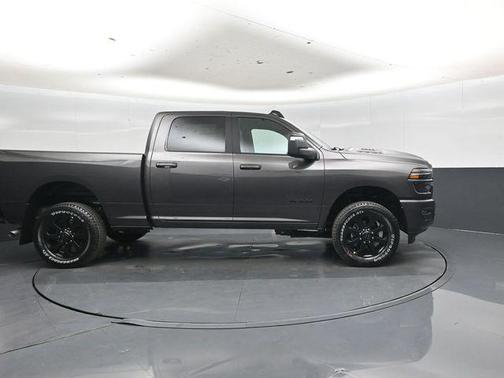 Granite Crystal Metallic Clearcoat 2026 RAM 2500 Laramie Crew Cab 4x4 6'4' Box