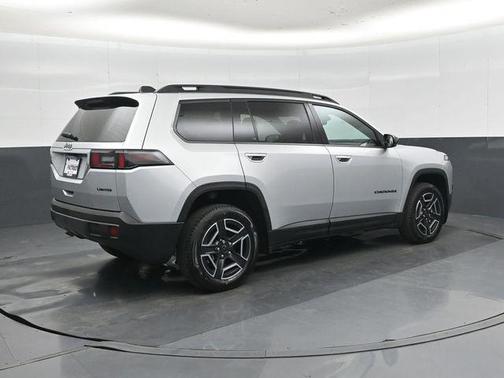 Silver Zynith Clearcoat 2026 Jeep Cherokee Limited