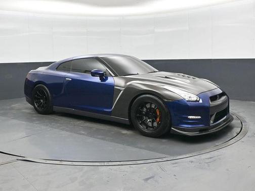 2015 Nissan GT-R Black Edition
