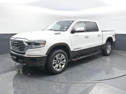 Ivory White Tri-Coat Pearlcoat 2022 RAM 1500 Longhorn