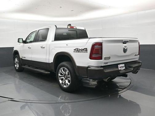 Ivory White Tri-Coat Pearlcoat 2022 RAM 1500 Longhorn