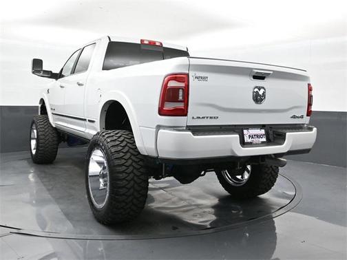 2022 RAM 2500 Limited Crew Cab 4x4 6'4' Box