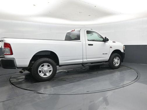Bright White Clearcoat 2022 RAM 3500 Tradesman Regular Cab 4x4 8' Box