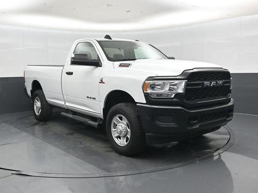 Bright White Clearcoat 2022 RAM 3500 Tradesman Regular Cab 4x4 8' Box