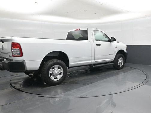 Bright White Clearcoat 2022 RAM 3500 Tradesman Regular Cab 4x4 8' Box