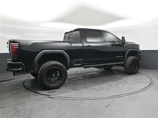 2024 GMC Sierra 2500 AT4