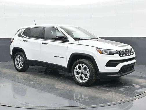 Bright White Clearcoat 2025 Jeep Compass Sport
