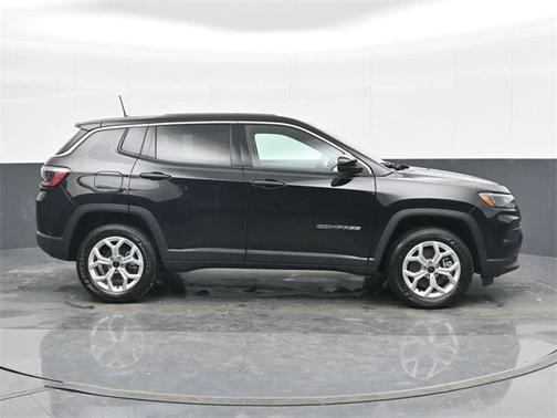 2025 Jeep Compass Sport