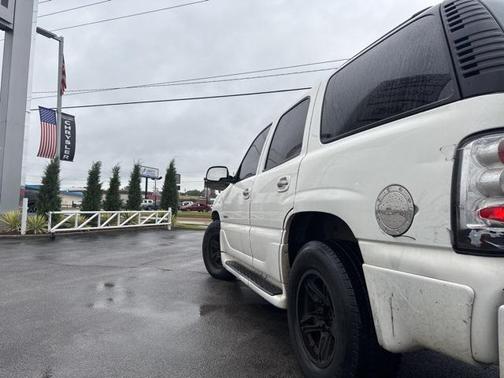 2003 GMC Yukon Denali