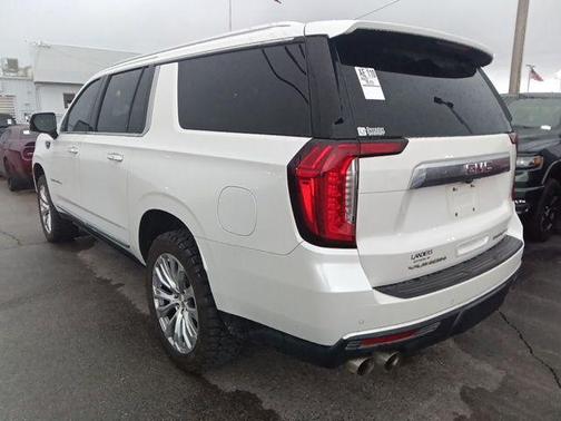 White Frost Tricoat 2023 GMC Yukon XL Denali