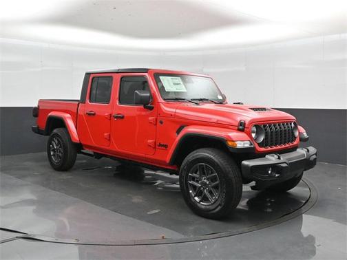 2025 Jeep Gladiator Sport S
