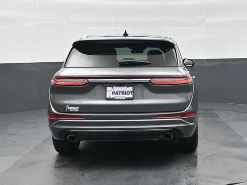 Asher Gray Metallic Clearcoat 2022 Lincoln Corsair Grand Touring