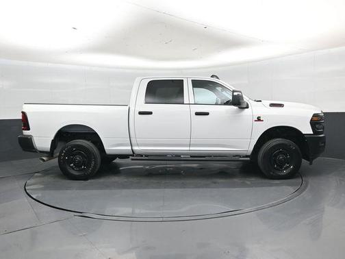 Bright White Clearcoat 2026 RAM 2500 Tradesman Crew Cab 4x4 6'4' Box