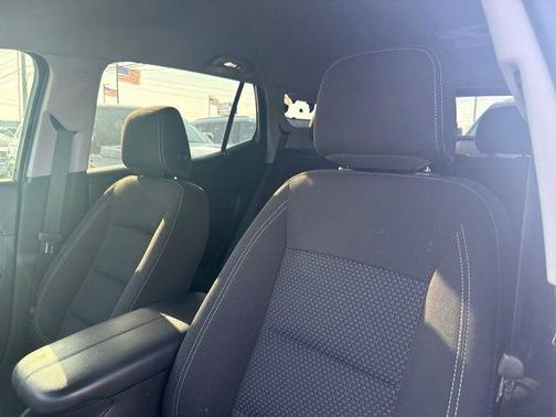 Summit White 2022 GMC Terrain SLE