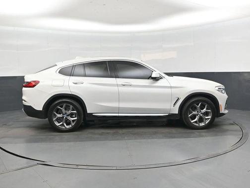 Mineral White Metallic 2020 BMW X4 xDrive30i