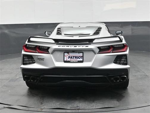 2020 Chevrolet Corvette Stingray w/2LT