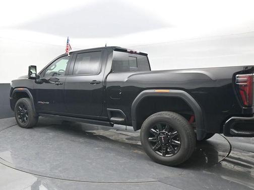 Onyx Black 2024 GMC Sierra 2500 AT4