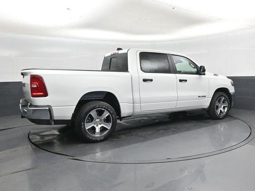 Bright White Clearcoat 2026 RAM 1500 Tradesman