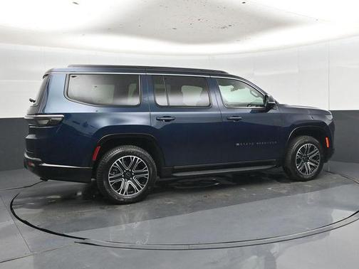 Fathom Blue Pearlcoat 2026 Jeep Grand Wagoneer