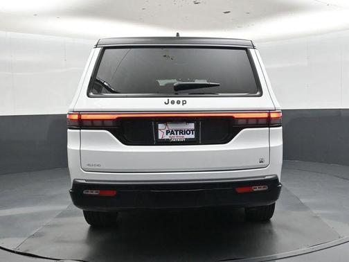 Bright White Clearcoat 2026 Jeep Grand Wagoneer L 4x4