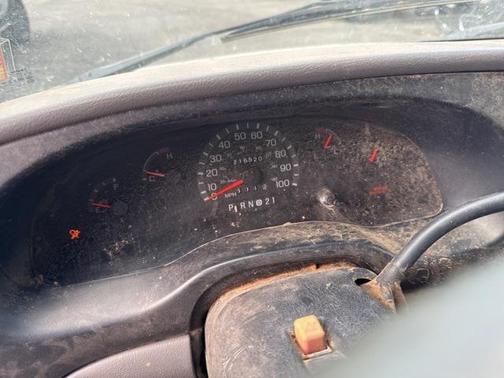 1998 Ford E150 Base