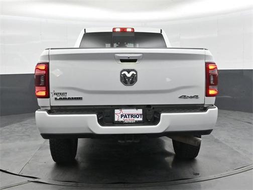 2024 RAM 2500 Laramie Crew Cab 4x4 6'4' Box