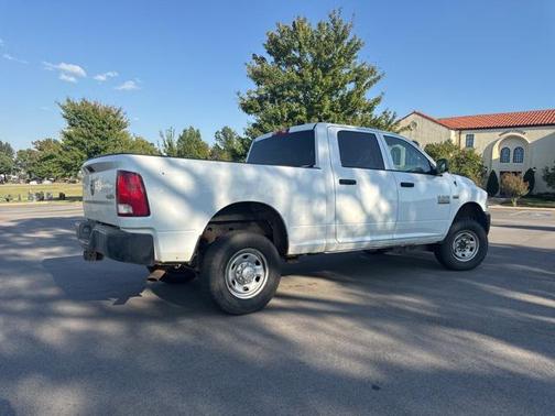 2018 RAM 2500 Tradesman Crew Cab 4x4 6'4' Box