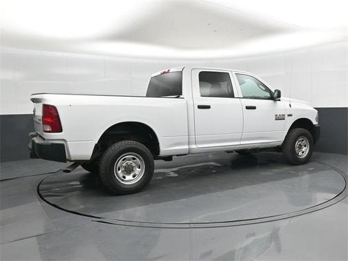 2018 RAM 2500 Tradesman Crew Cab 4x4 6'4' Box