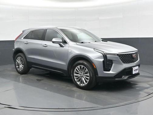 Argent Silver Metallic 2024 Cadillac XT4 Premium Luxury