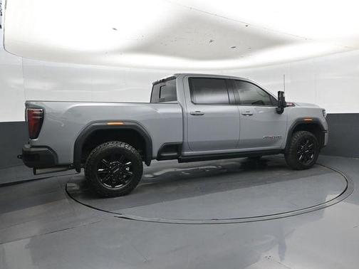 Thunderstorm Gray 2024 GMC Sierra 2500 AT4