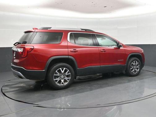 Volcanic Red Tintcoat 2023 GMC Acadia FWD SLT