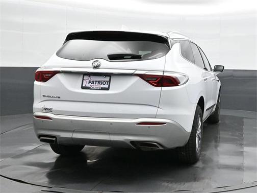 2024 Buick Enclave Premium FWD