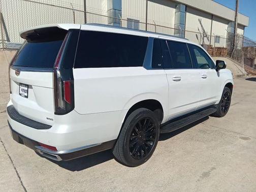 Crystal White Tricoat 2021 Cadillac Escalade ESV Luxury